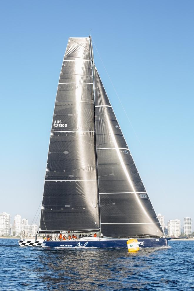 Black Jack crosses the finish line – Land Rover Sydney Gold Coast Race © Ross MacDonald